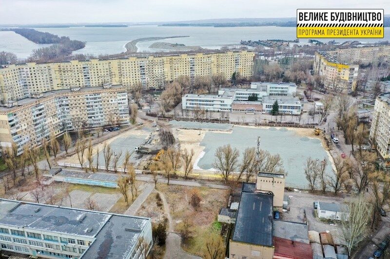 Для школи №&thinsp;35 у&nbsp;Дніпрі &laquo;Велике будівництво&raquo; створить євростадіон