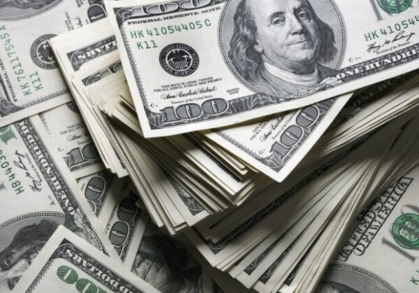 Курс валют в Украине 17 марта 2023: сколько стоит доллар и евро