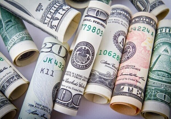 Курс валют в Украине 31 октября 2023: сколько стоит доллар и евро Курс валют в Украине 31 октября 2023: сколько стоит доллар и евро