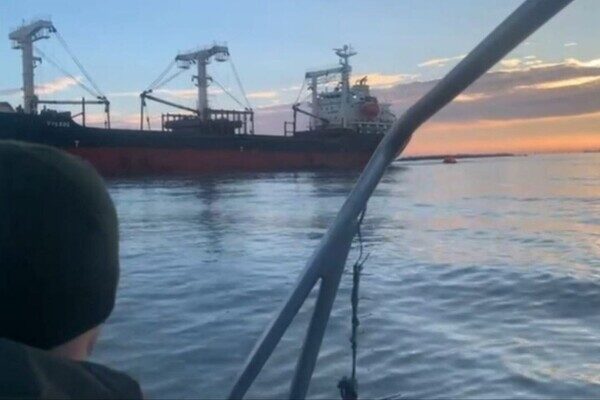 В Черном море на мине подорвалось судно, следовавшее в Одесскую область В Черном море на мине подорвалось судно, следовавшее в Одесскую область