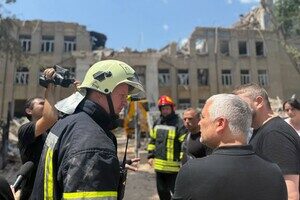 В Одесской области подросток спас товарища из-под завалов В Одесской области подросток спас товарища из-под завалов