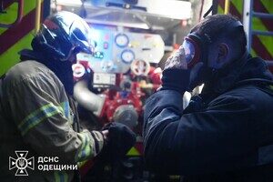 В Одессе из-за замыкания кондиционера вспыхнул пожар в квартире