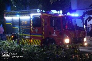 В Одессе из-за замыкания кондиционера вспыхнул пожар в квартире