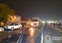 Под Одессой грузовик сбил женщину на пешеходном переходе: полиция расследует обстоятельства ДТП