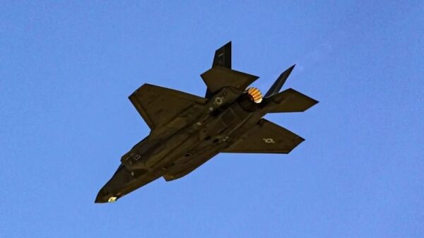 США наносят масштабный удар по ИГИЛ в Сирии США наносят масштабный удар по ИГИЛ в Сирии