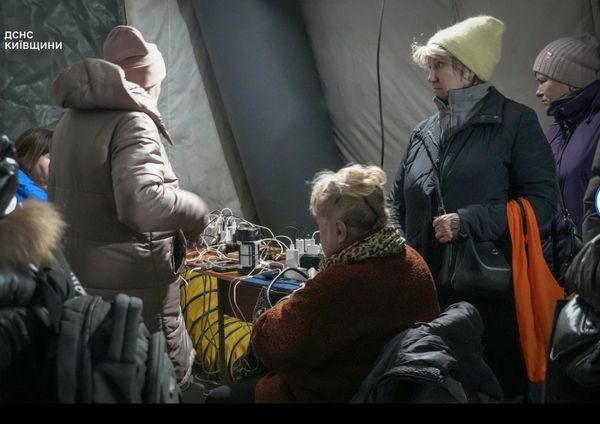 Темрява проти світла: як&nbsp;Вишгород тримається четверту добу без електрики (фото, відео)